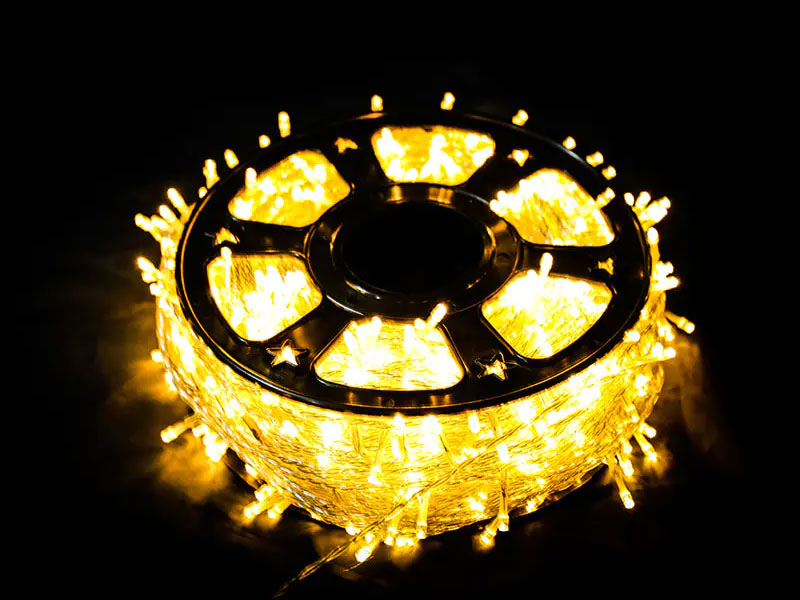 야외 분위기 높이기 : 야외 LED 로프 페스툰 라이트의 빛